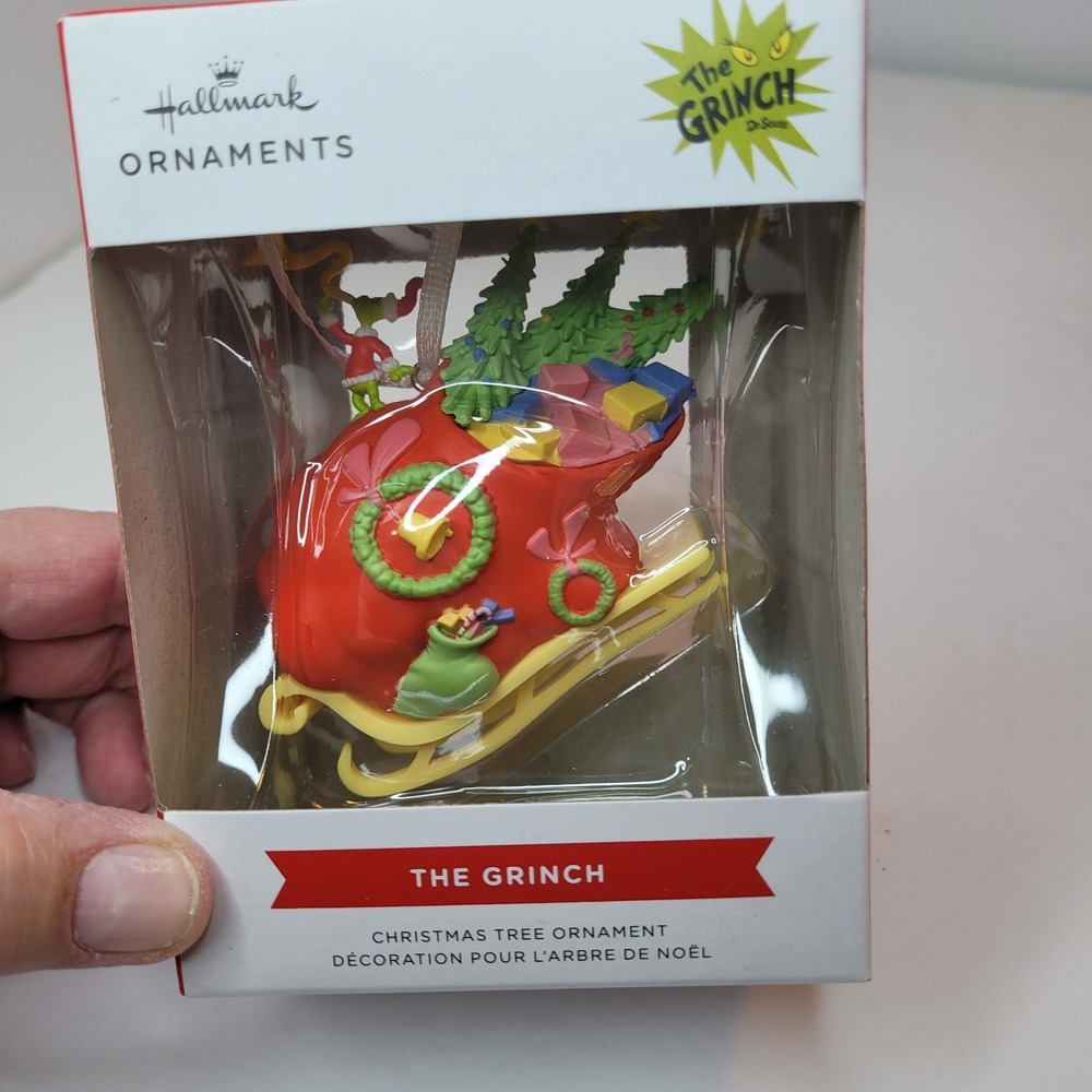 Hallmark Ornament Dr Seuss How the Grinch Stole Christmas Grinch on Sleigh